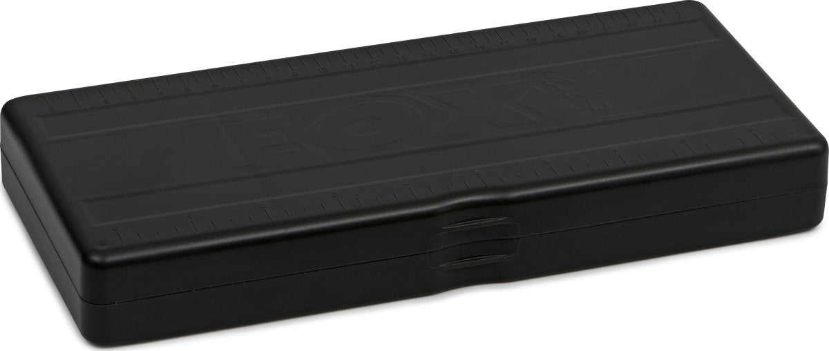 Fox Edges Medium Rig Box incl. 50 Pins - dé KarperCentrale Fox Edges Medium Rig Box incl. 50 Pins - dé KarperCentrale