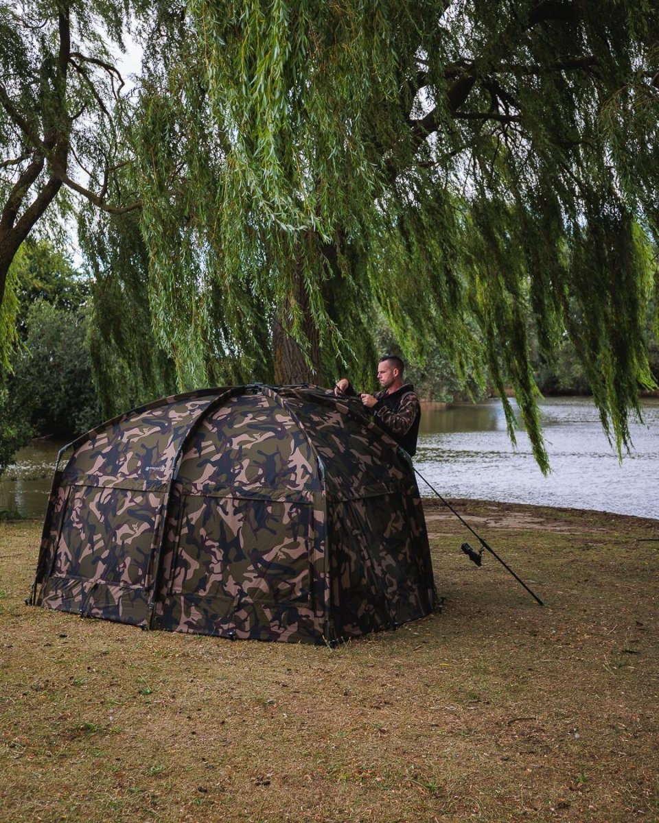Fox Frontier 2 XL - Camo - Bivvy - dé KarperCentrale Fox Frontier 2 XL - Camo - Bivvy - dé KarperCentrale