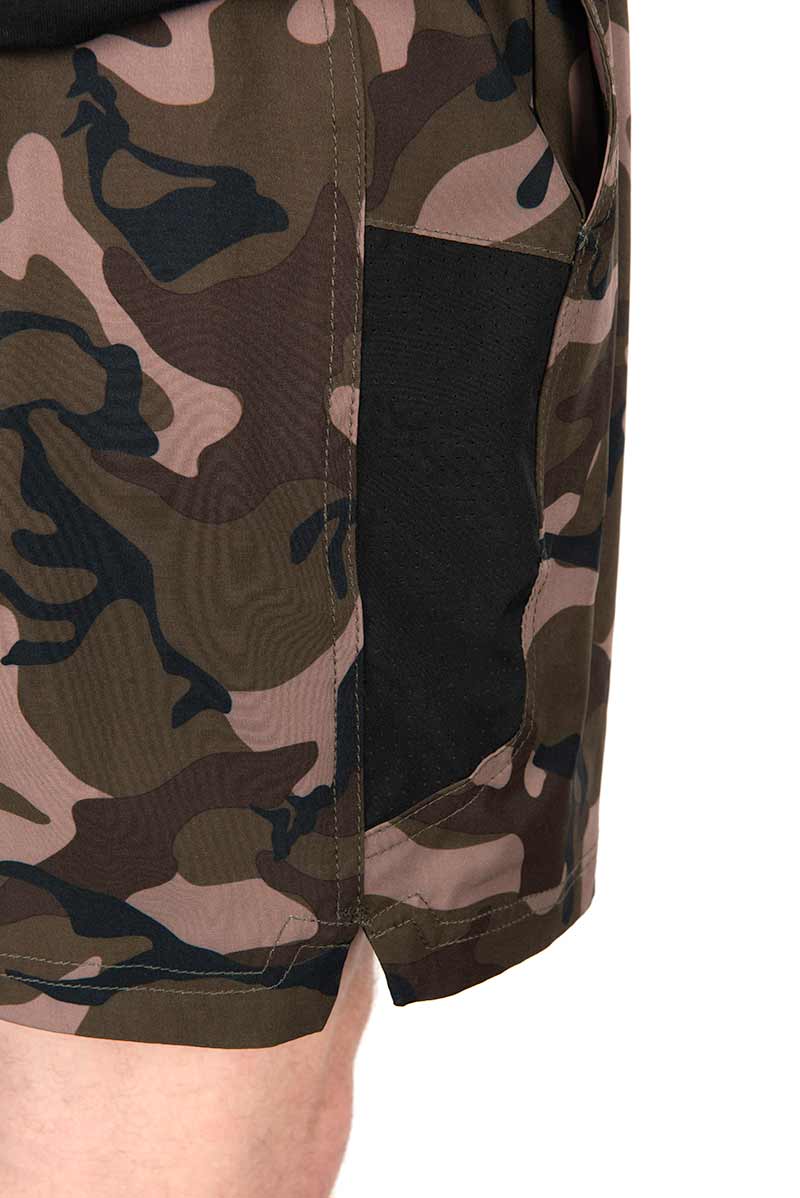 Fox Black Camo LW Zwembroek - dé KarperCentrale